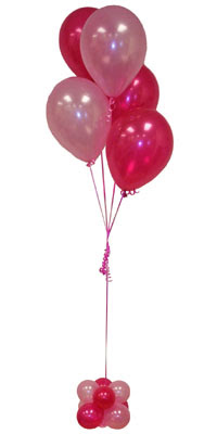 Sevdiklerinize 17 adet uçan balon demeti yollayin.  Ankara çiçekçi mağazası 