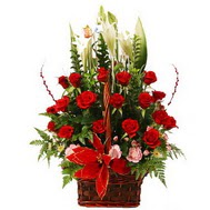  Ankara çiçek online çiçek siparişi  12 gül den ve kir çiçeklerinden sepet tanzimi