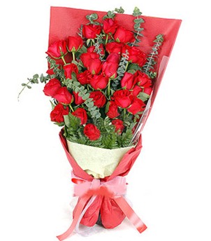  Ankara çiçek gönderme  37 adet kırmızı güllerden buket