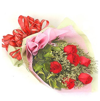  Ankara çiçek , çiçekçi , çiçekçilik  6 adet kırmızı gülden buket