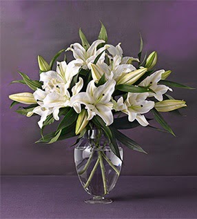  Ankara hediye çiçek yolla  4 dal cazablanca vazo çiçeği