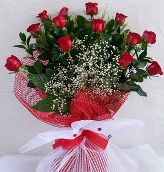 Kız isteme çiçeği buketi 13 adet kırmızı gül  Ankara hediye çiçek yolla 