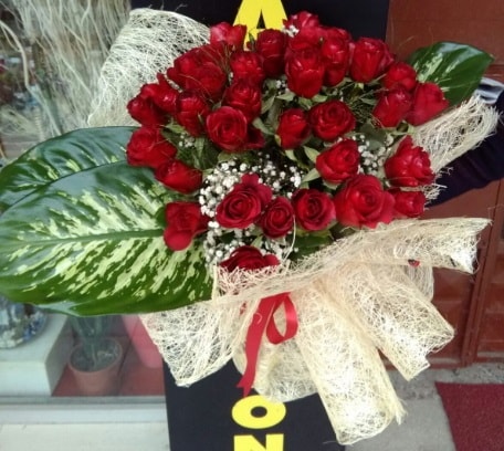 41 adet kırmızı gül Kız isteme çiçeği buketi  Ankara çiçekçi telefonları 