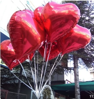 8 adet folyo kalp uçan balon  Ankara ucuz çiçek gönder 