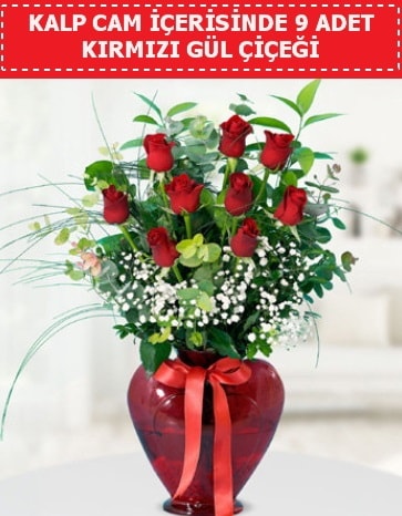 Kırmızı kalp camda 9 kırmızı gül  Ankara çiçek satışı 
